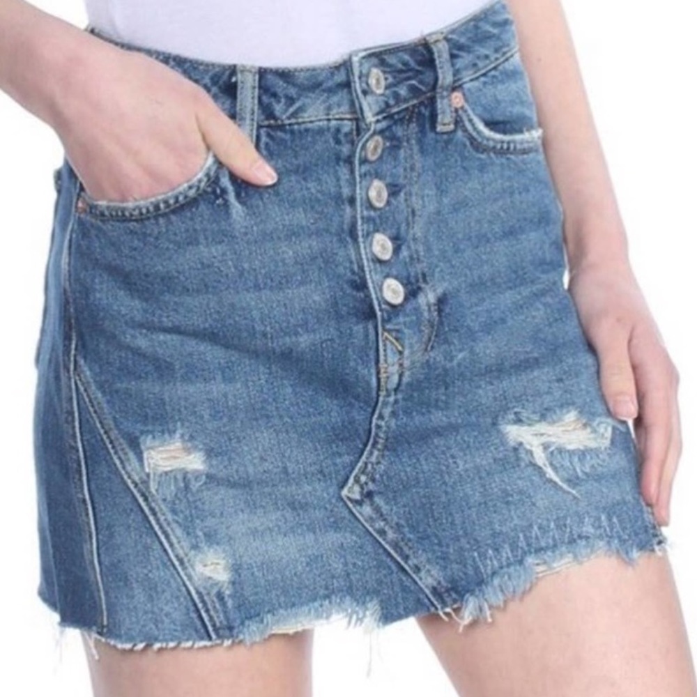 Free People We the Free Skirt Distressed Button Fly Denim Jean Boho Mini Size 26